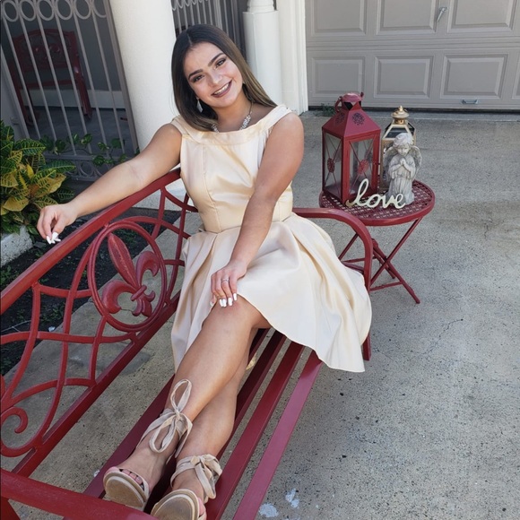 victoria_lynnv